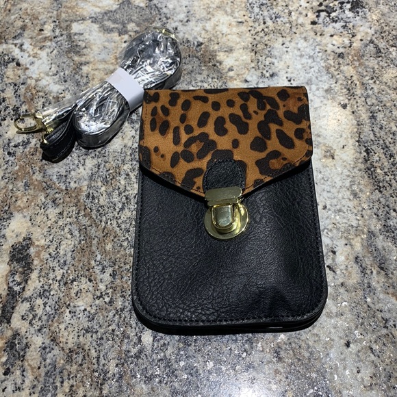 touch screen purse by lori greiner